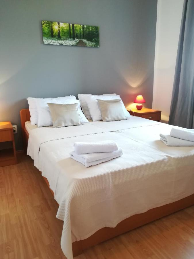Apartment Toncic Benazici Luaran gambar